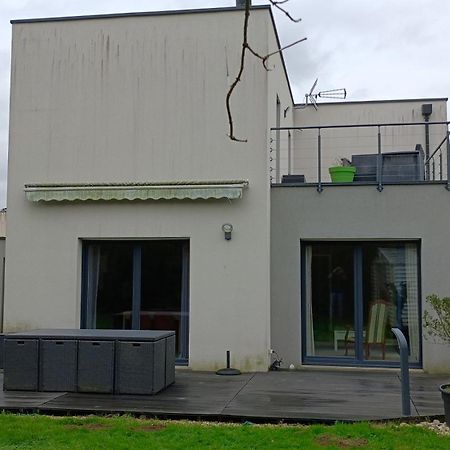 Grande Maison Entiere De 120M2 Epron Exteriér fotografie