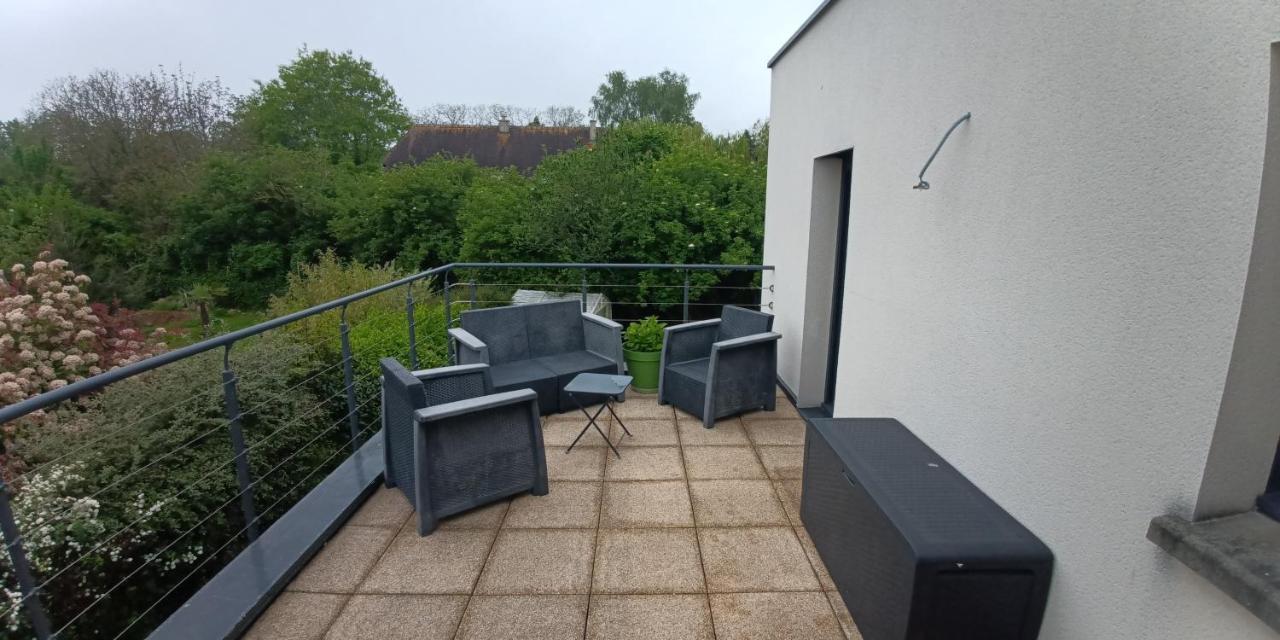 Grande Maison Entiere De 120M2 Epron Exteriér fotografie