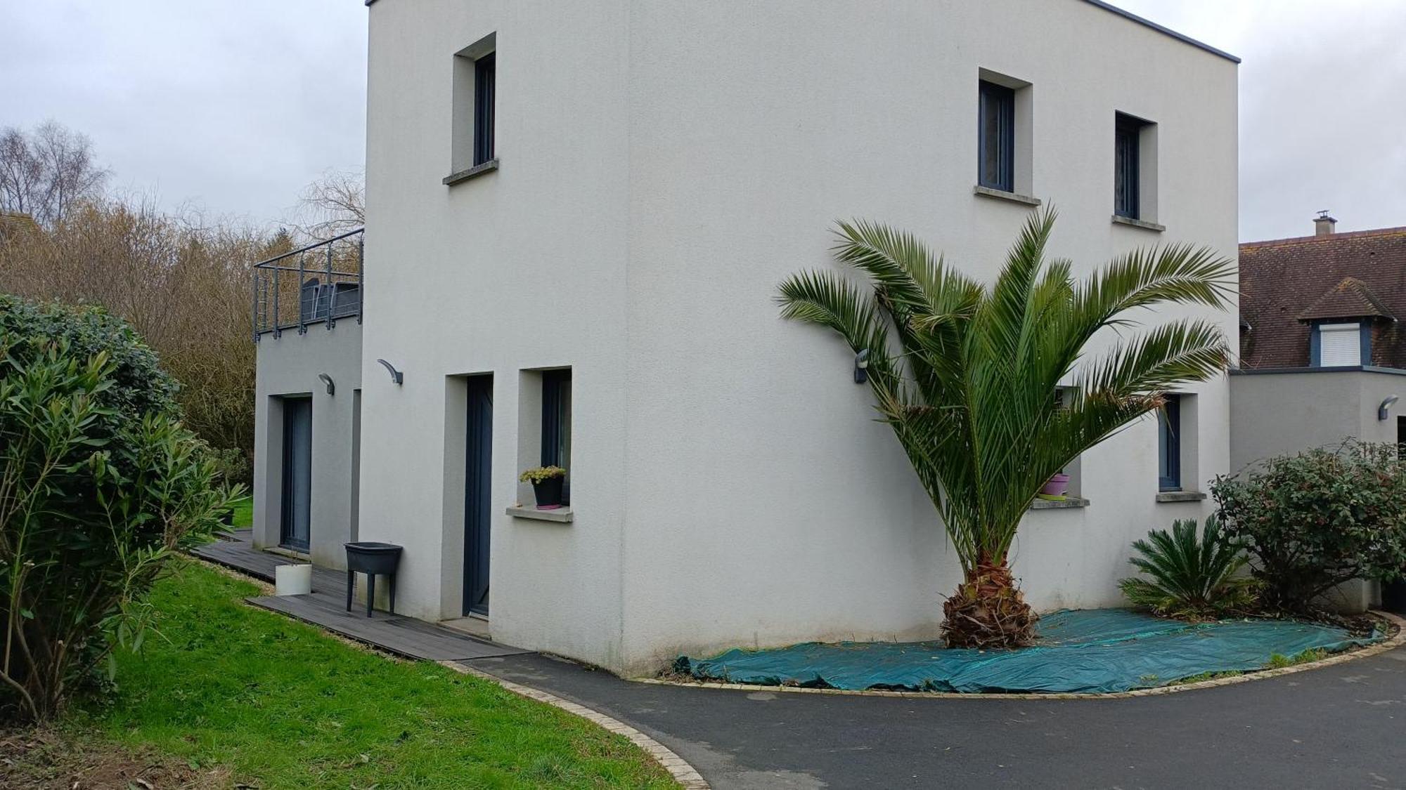 Grande Maison Entiere De 120M2 Epron Exteriér fotografie